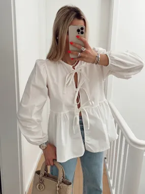 Blouse JONNA À noeuds et manches longues, blanc