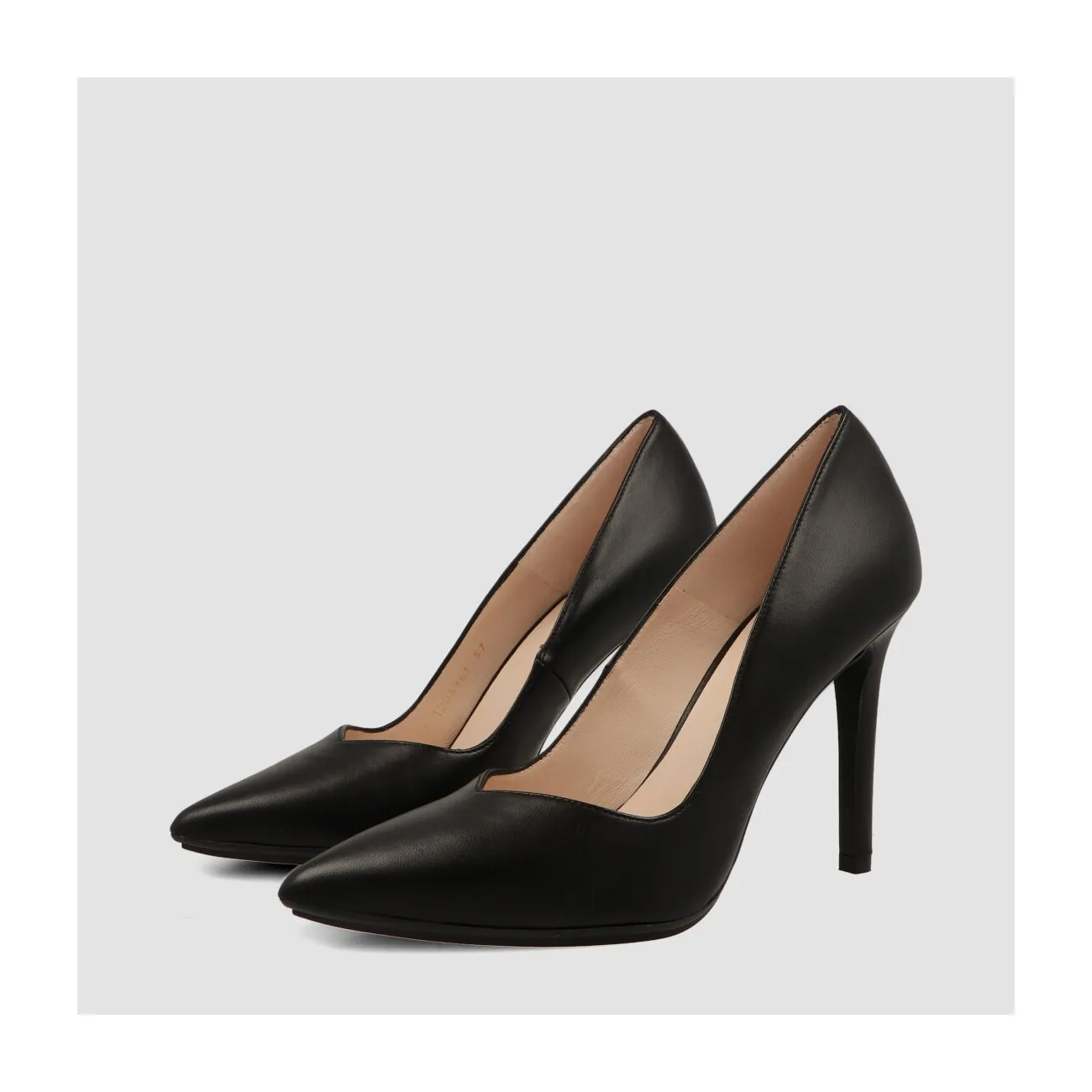 Escarpin basique en cuir noir lisse | Chaussures femme LODI en ligne