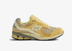 New Balance 2002R AURALEE Yellow Beige