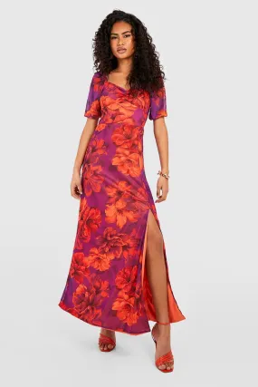 Robe longue fleurie en mesh à manches bouffantes