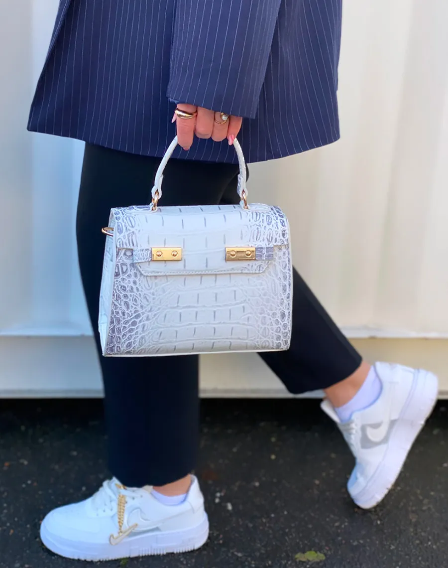 Sac à main blanc effet python gris à détails dorés