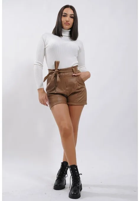 Short marron en simili cuir  pour femme